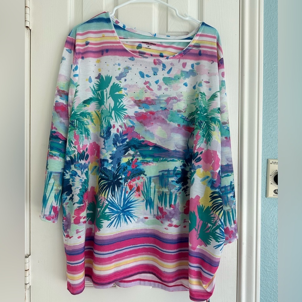 Allison Dailey Multicolor Sequins Abstract Floral Shirt size 3X.  Ties on side.